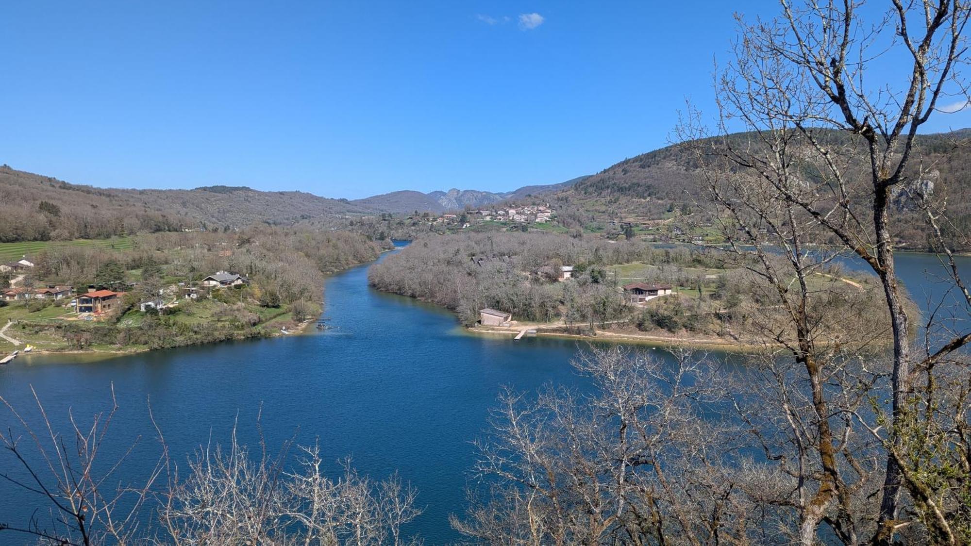 Cabanes Et Lodges Du Belvedere Serrieres-sur-Ain Zewnętrze zdjęcie